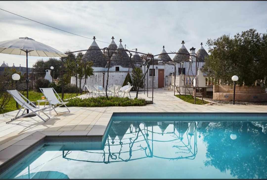 Willa Trulli Azzalema With Exclusive Pool Brindisi Zewnętrze zdjęcie