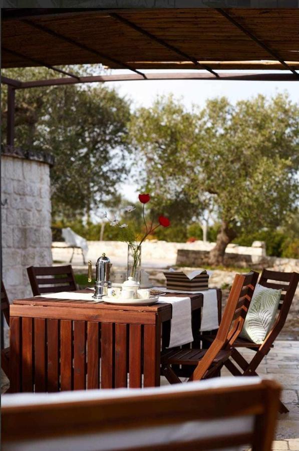 Willa Trulli Azzalema With Exclusive Pool Brindisi Zewnętrze zdjęcie