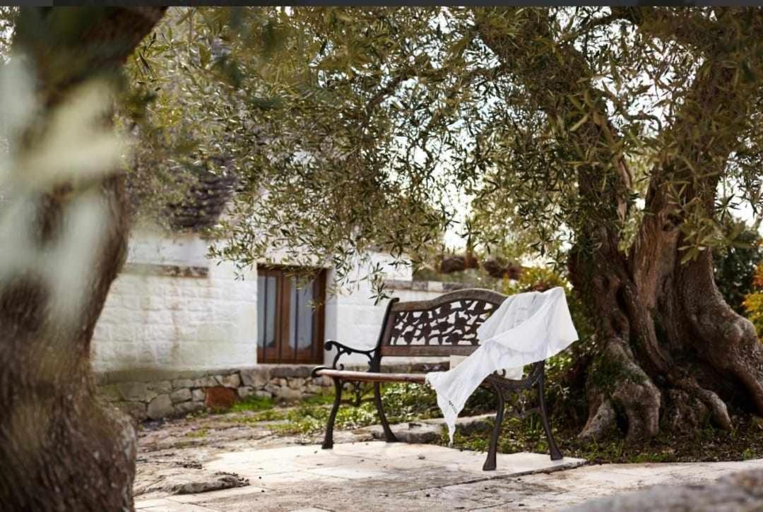 Willa Trulli Azzalema With Exclusive Pool Brindisi Zewnętrze zdjęcie